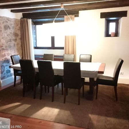 El Capricho De Valganon Apartment ภายนอก รูปภาพ