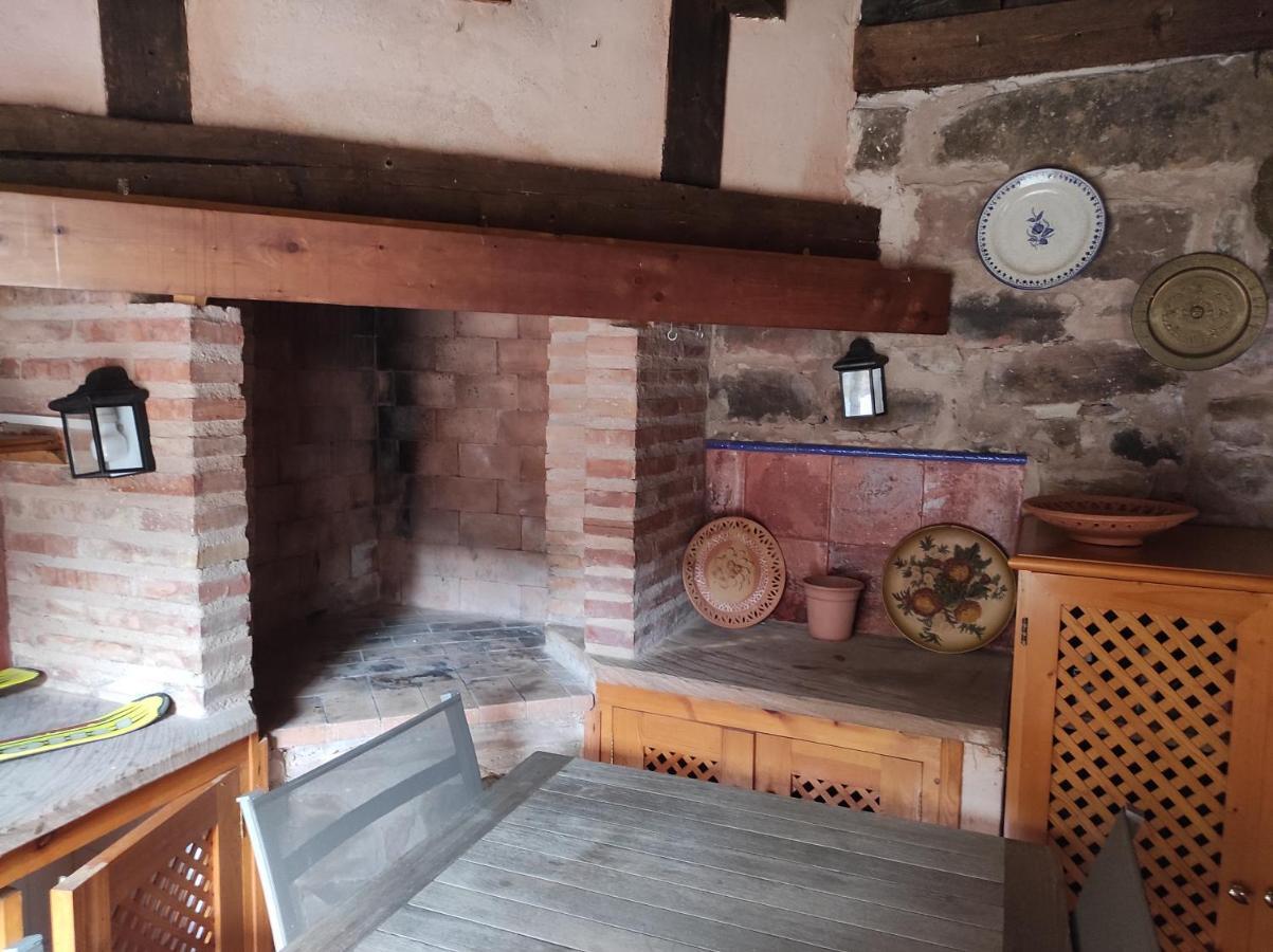 El Capricho De Valganon Apartment ภายนอก รูปภาพ