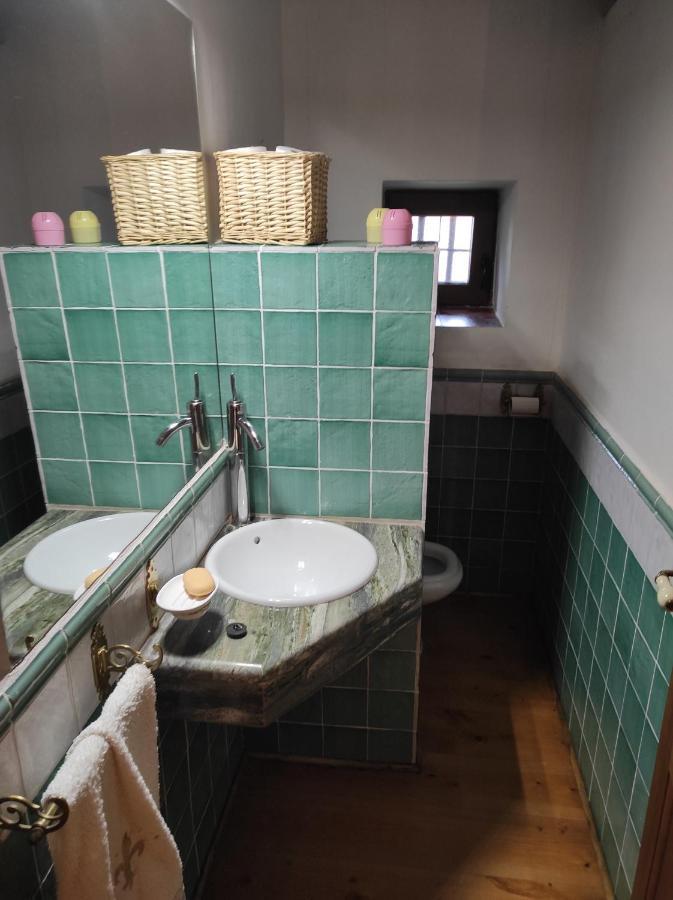 El Capricho De Valganon Apartment ภายนอก รูปภาพ