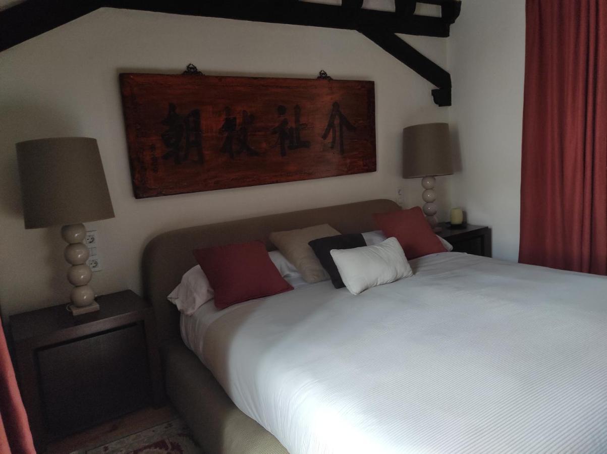 El Capricho De Valganon Apartment ภายนอก รูปภาพ