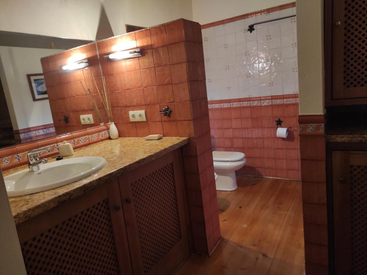 El Capricho De Valganon Apartment ภายนอก รูปภาพ