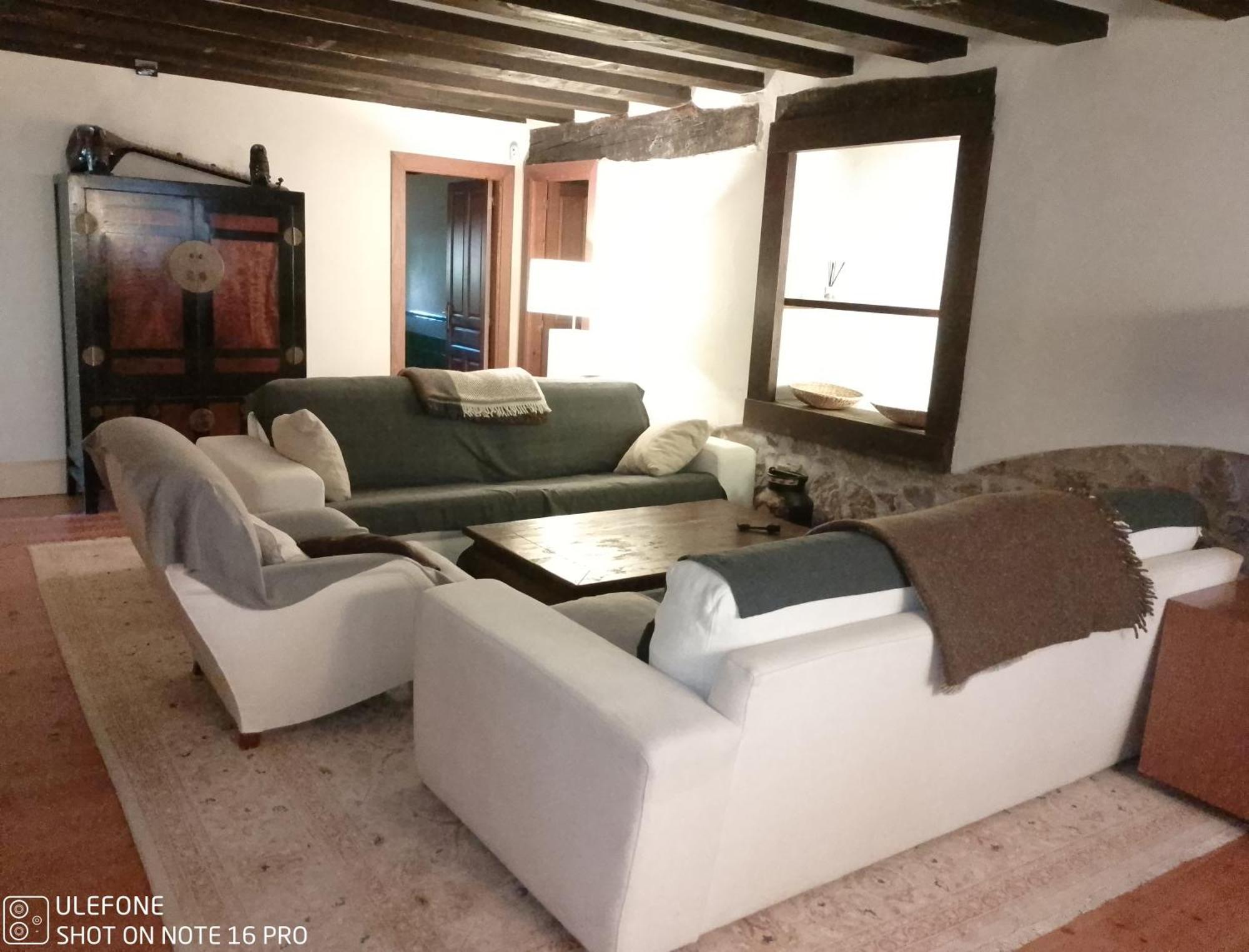 El Capricho De Valganon Apartment ภายนอก รูปภาพ